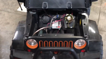 How to Put a Lawn Mower Battery in a Power Wheels