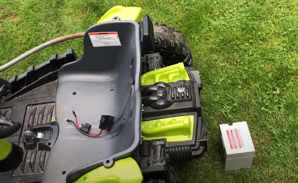 How to Plug In Power Wheels Battery